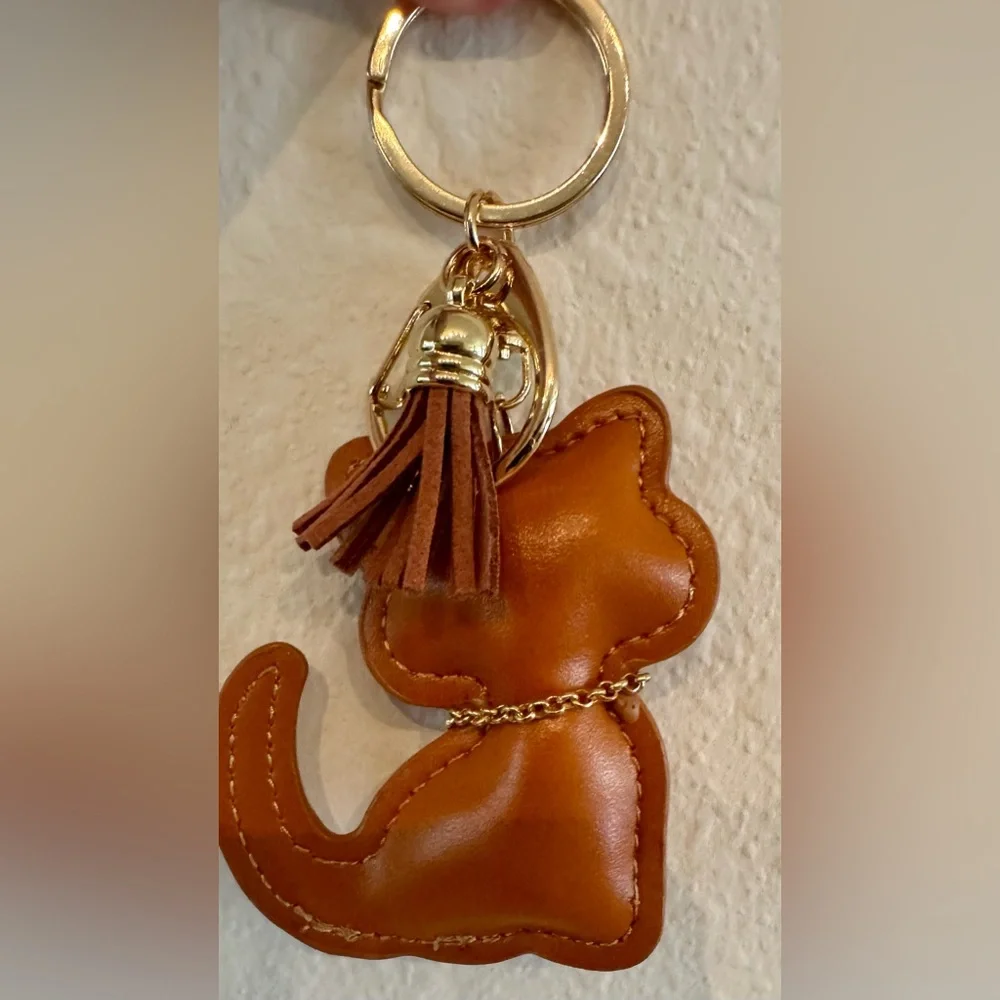 Cat Keychain with Brown w/Gold Accents, NEW